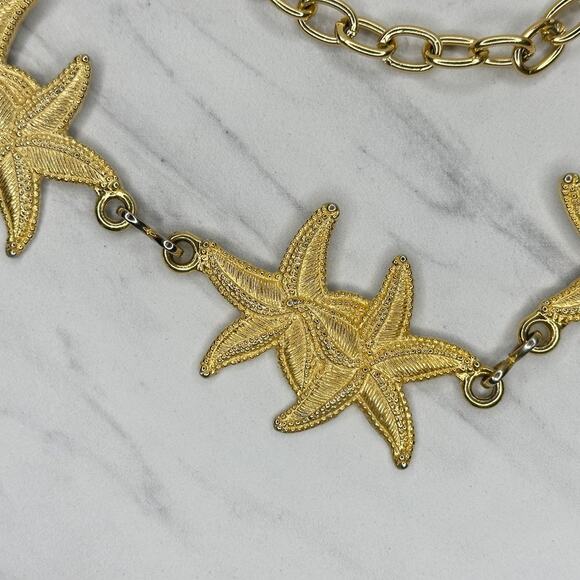 Starfish Gold Tone Chain Link Belt One Size (OS) Coastal Statement Y2K ✨